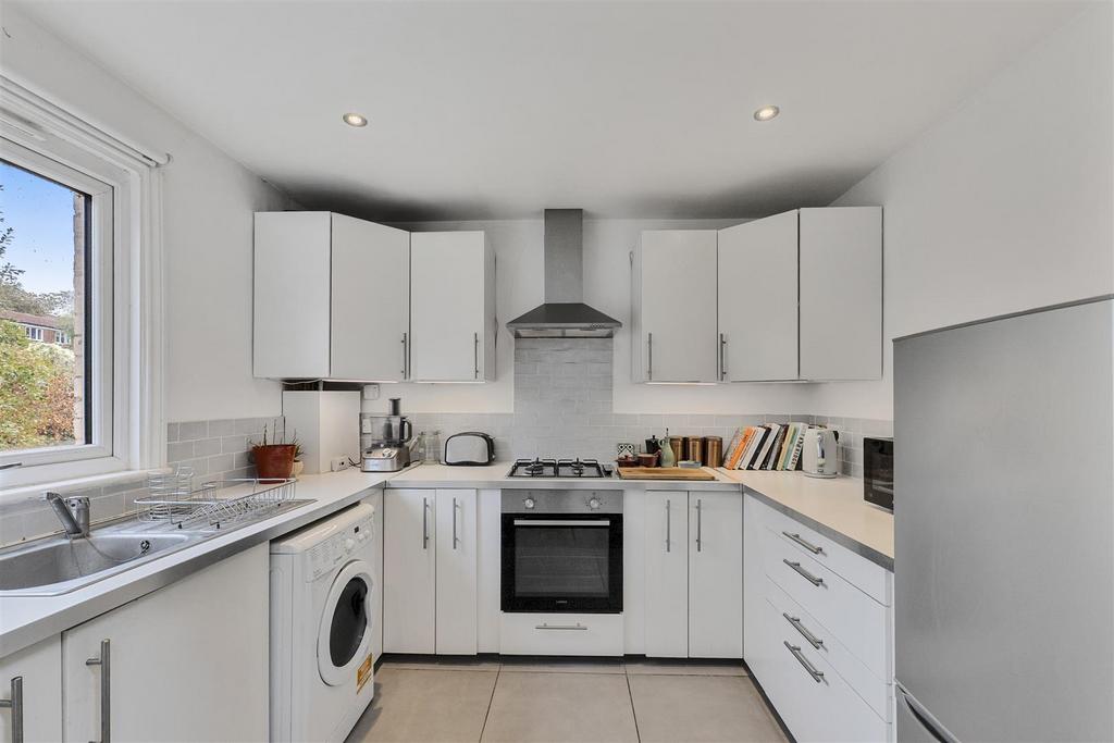 Apartment in London - View 4