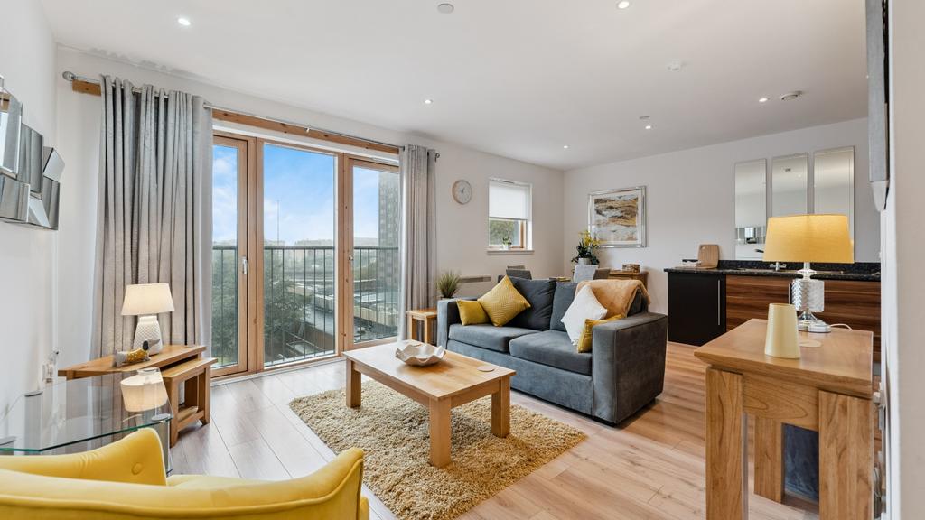 Apartment in Glasgow - View 2
