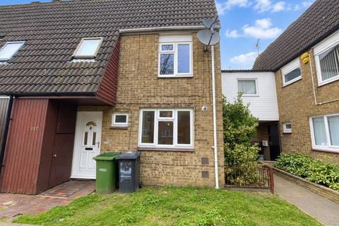 3 bedroom terraced house to rent, Howland, Orton Goldhay, Peterborough