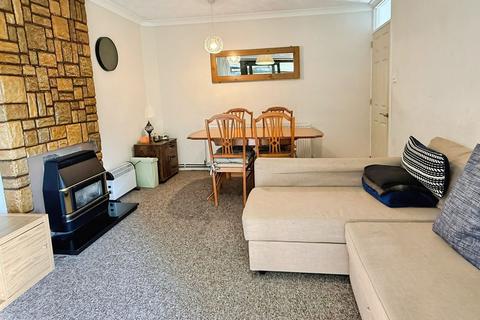 2 bedroom semi-detached bungalow for sale, Avon Close, Oadby, LE2