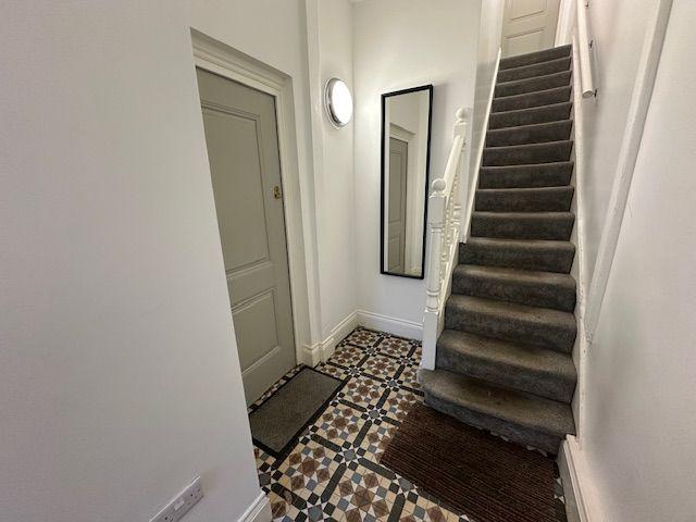 Apartment in Cardiff - View 2