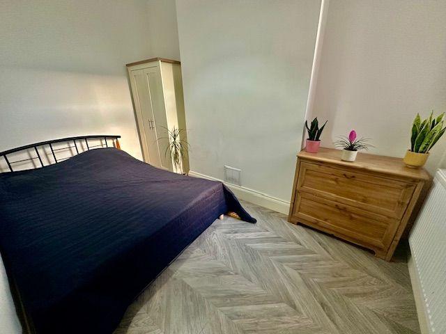 Apartment in Cardiff - View 5