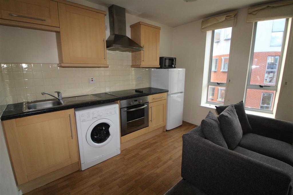 Apartment in West Yorkshire - View 3