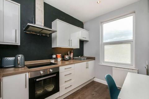 3 bedroom end of terrace house for sale, White Cross Road, York