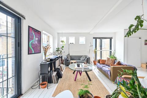 3 bedroom flat for sale, Digby Road, E9, Homerton, London, E9