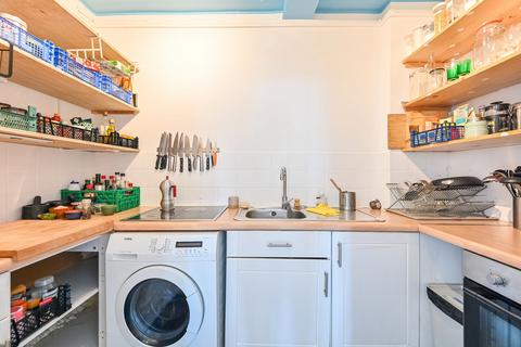 3 bedroom flat for sale, Digby Road, E9, Homerton, London, E9