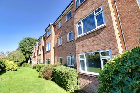 1 bedroom ground floor flat for sale, HOLLY DRIVE, WATERLOOVILLE