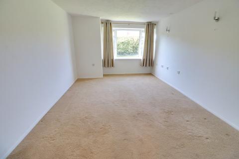 1 bedroom ground floor flat for sale, HOLLY DRIVE, WATERLOOVILLE