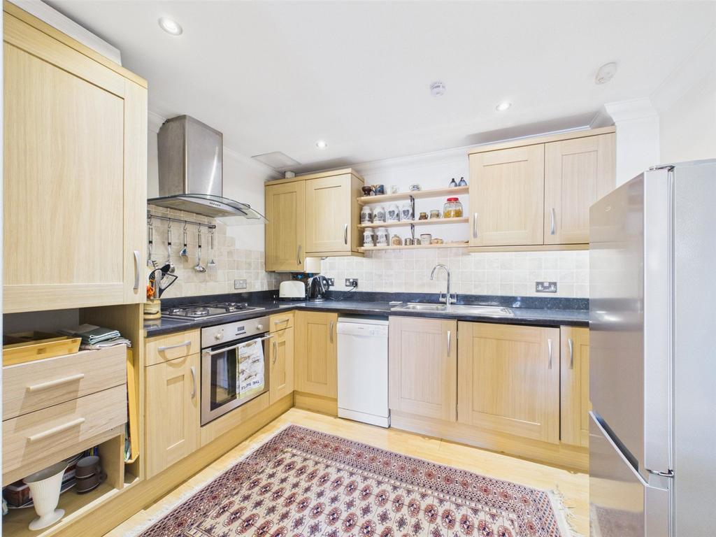 Apartment in Bournemouth - View 4