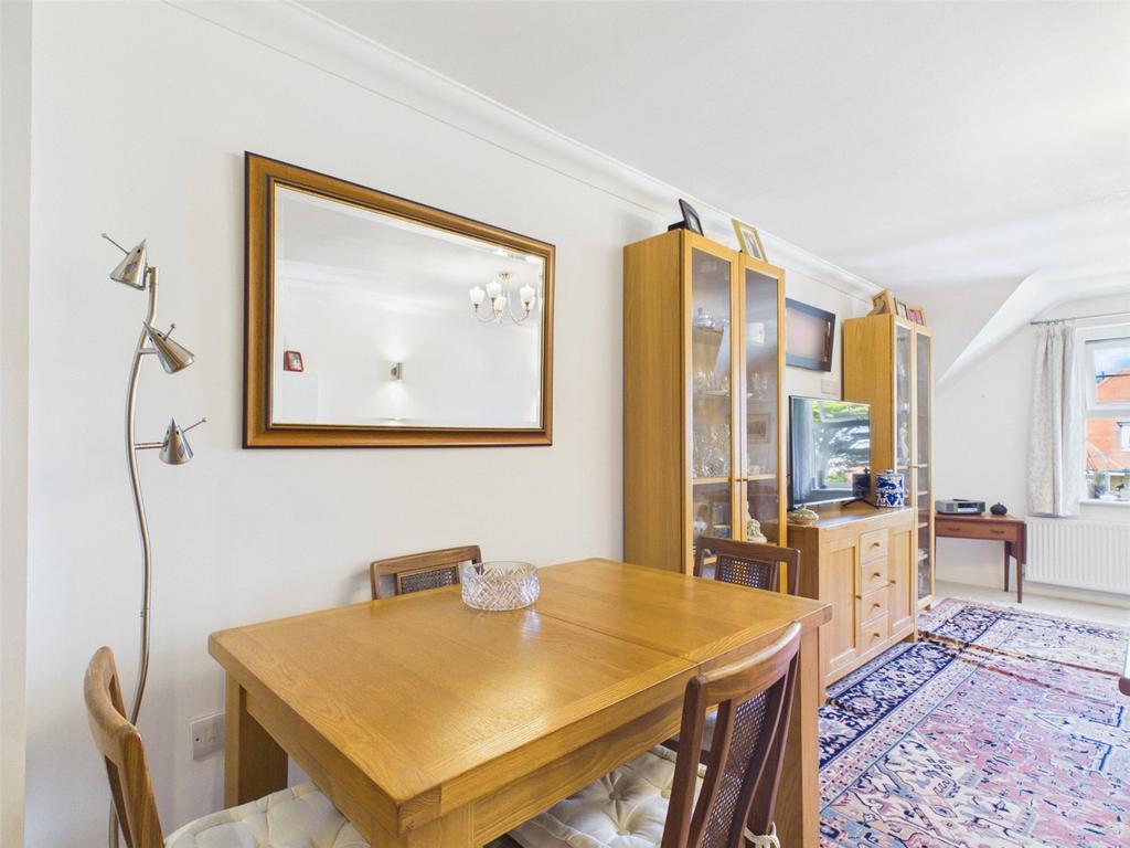 Apartment in Bournemouth - View 5