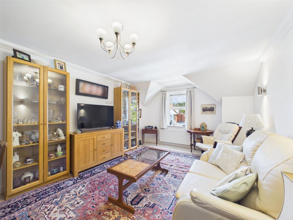Apartment in Bournemouth - More