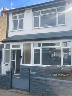3 bedroom semi-detached house to rent, Kimberley Road, London, E17