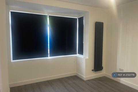3 bedroom semi-detached house to rent, Kimberley Road, London, E17