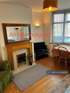 4 bedroom terraced house to rent, Southmead Road, Westbury-On-Trym, Bristol, BS10