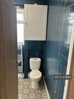 4 bedroom terraced house to rent, Southmead Road, Westbury-On-Trym, Bristol, BS10