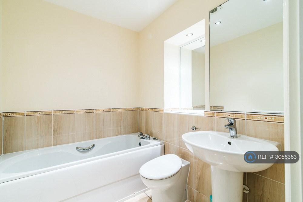 Apartment in Leicester - More