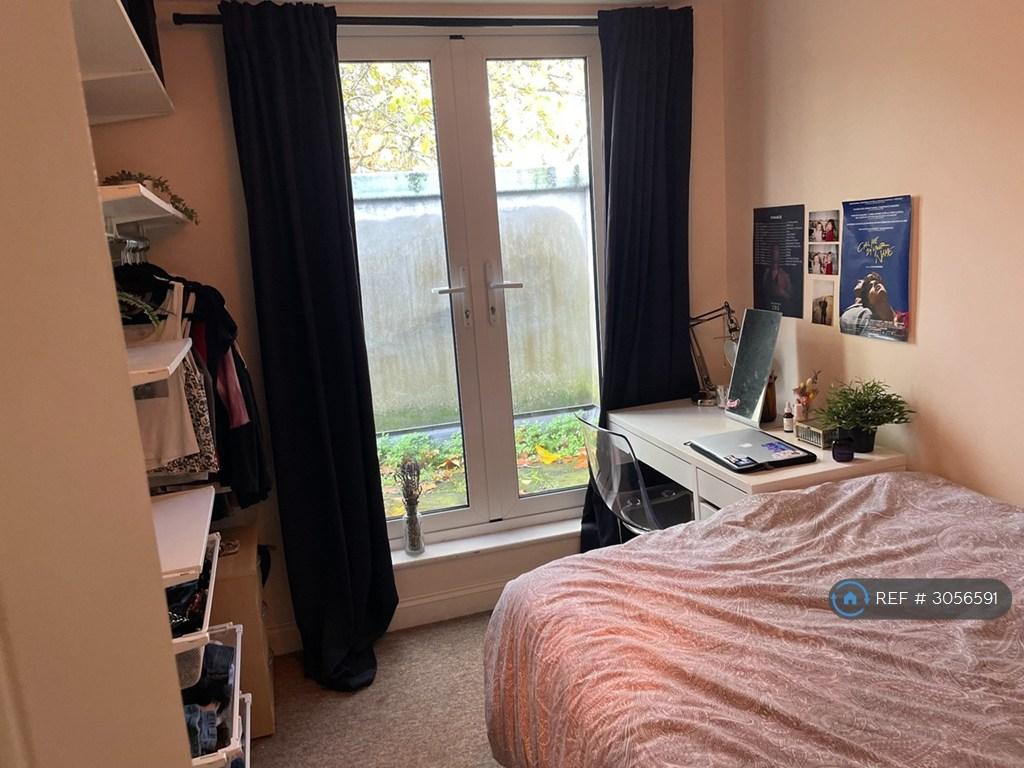 Apartment in Bristol, Stokes Croft, Broadmead - View 5