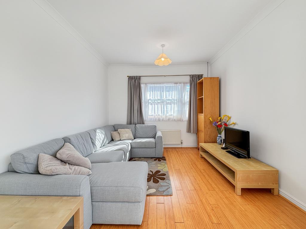 Apartment in Cambridge - View 4