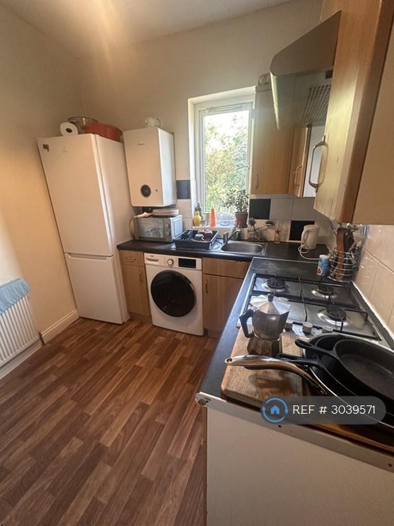 Apartment in Bristol, Totterdown - View 3