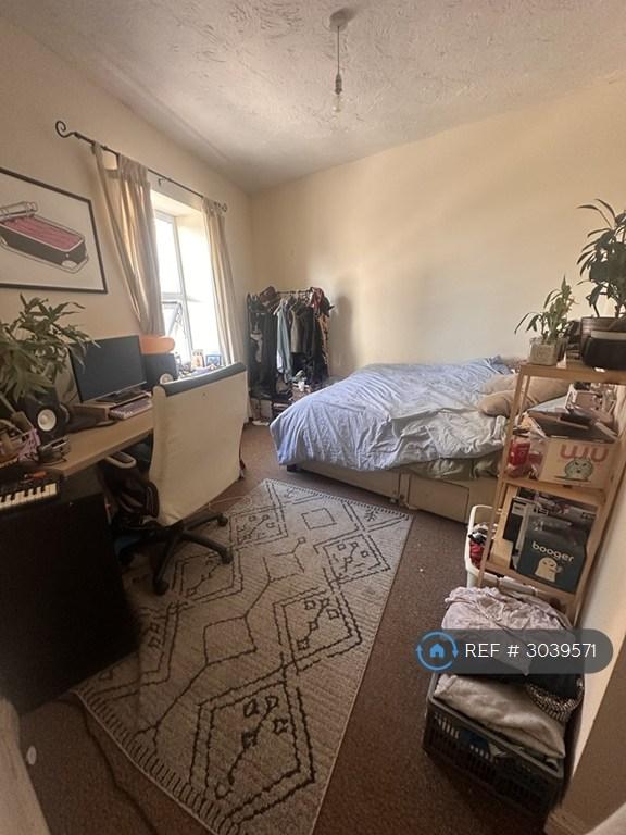 Apartment in Bristol, Totterdown - View 5