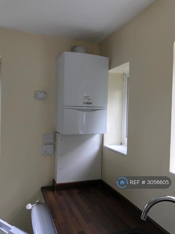 Apartment in Cambridge - View 4