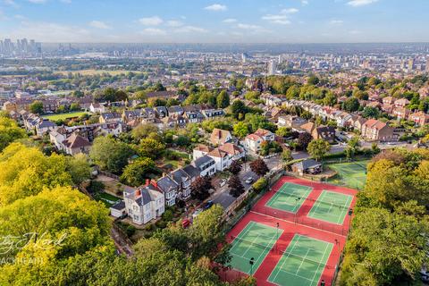 5 bedroom detached house for sale, Eaglesfield Road, Shooters Hill