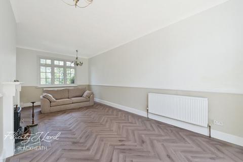 5 bedroom detached house for sale, Eaglesfield Road, Shooters Hill