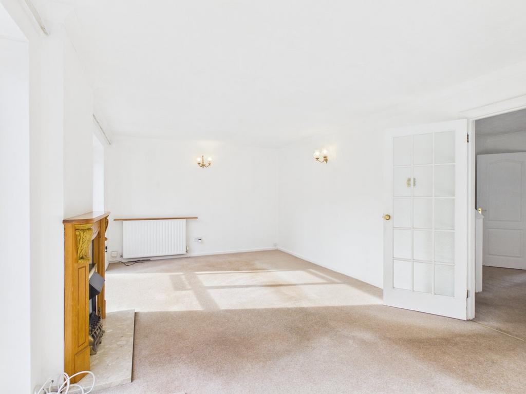 House in West Midlands - View 5