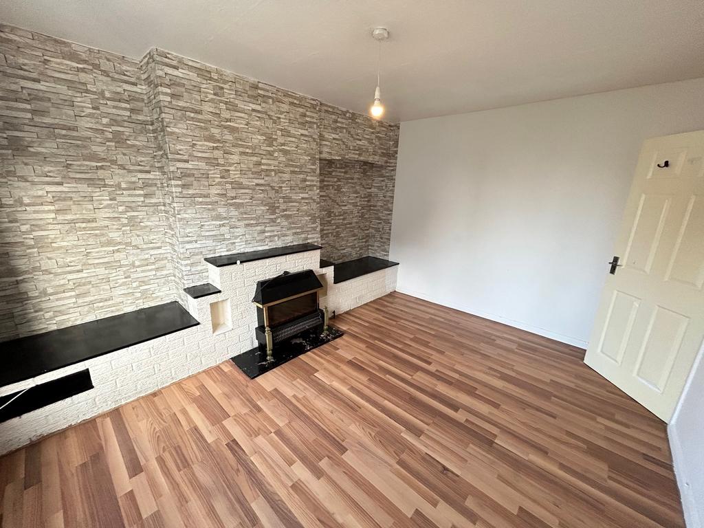 House in Nottingham - View 5