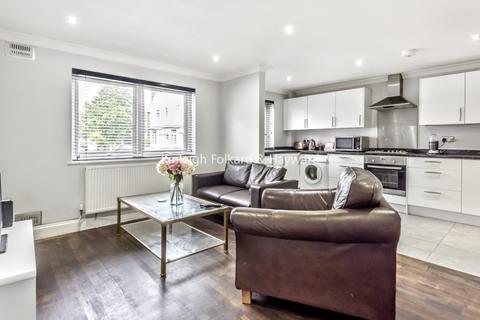 2 bedroom flat to rent, Devonshire Road, London, SW19
