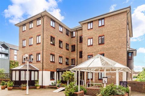 1 bedroom flat for sale, Upper High Street, Epsom KT17