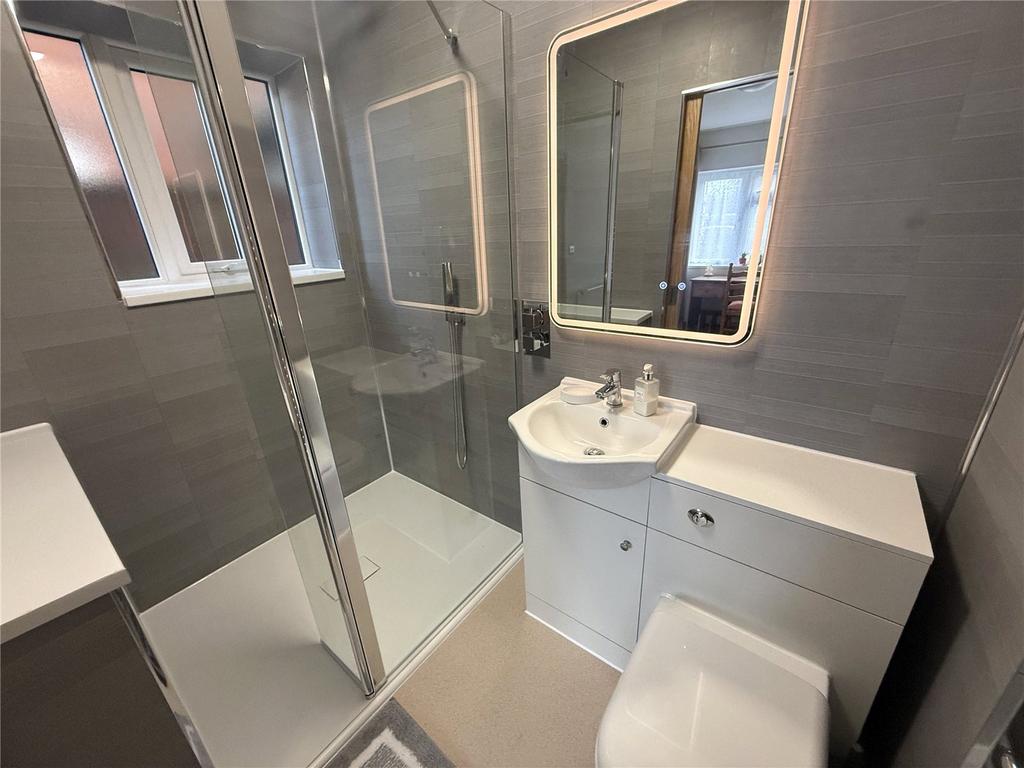 House in Bristol, Bradley Stoke - View 3