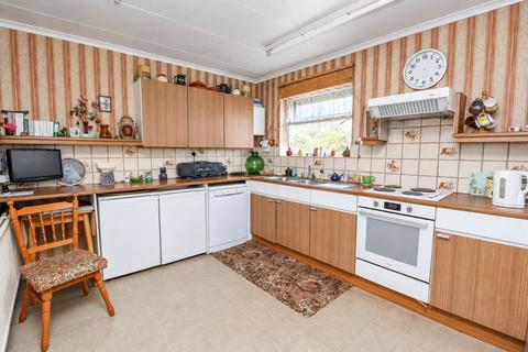3 bedroom chalet for sale, Chapel Lane, Elmstead, Colchester, CO7