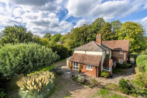 3 bedroom detached house for sale, Tilburstow Hill Road, South Godstone, Godstone, Surrey, RH9