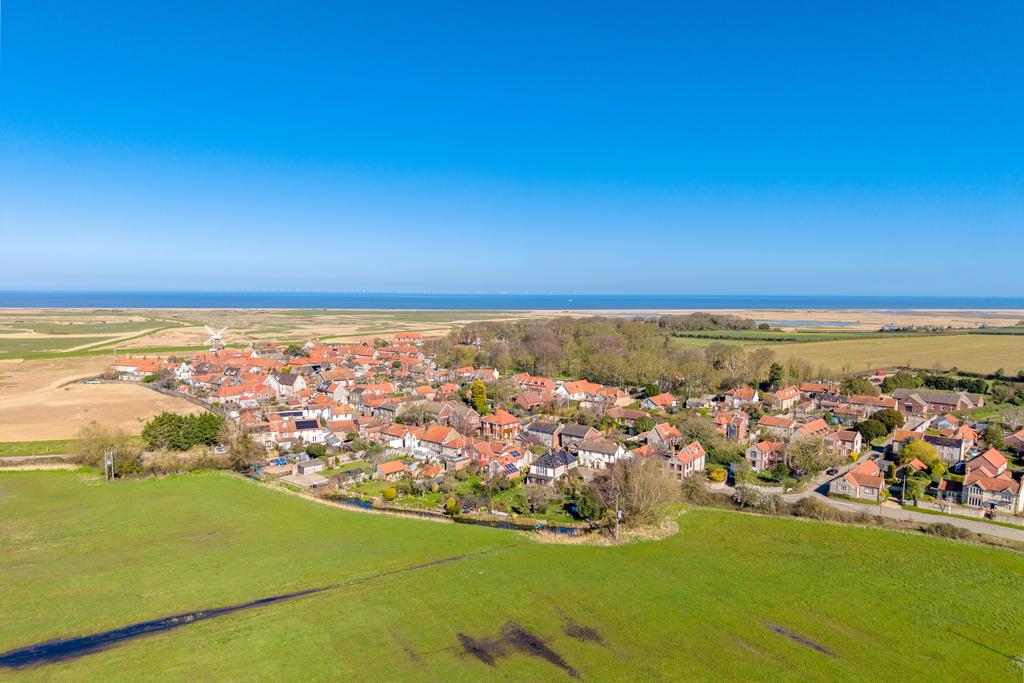 House in Cley - View 5