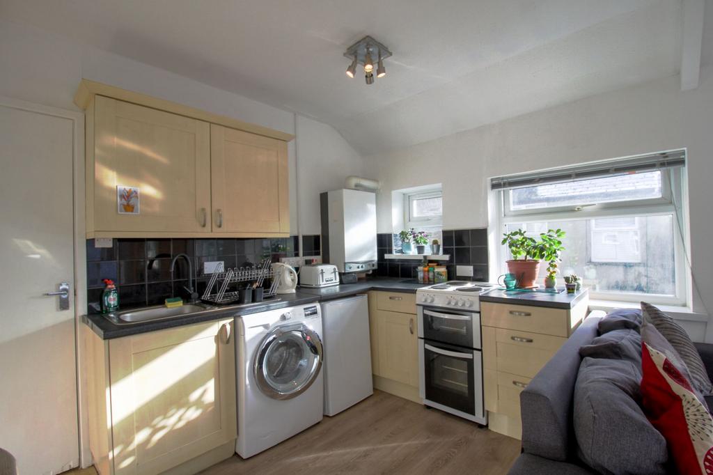 Apartment in Cardiff - View 3