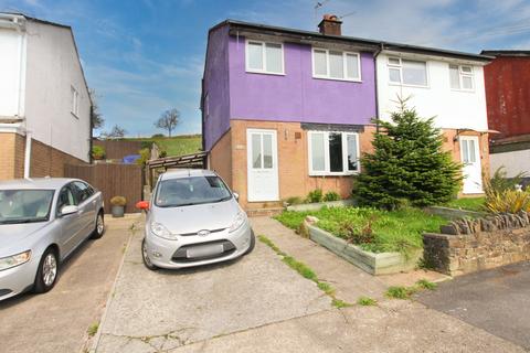 3 bedroom semi-detached house to rent, Meadow Rise, Brynna, CF72 9TG