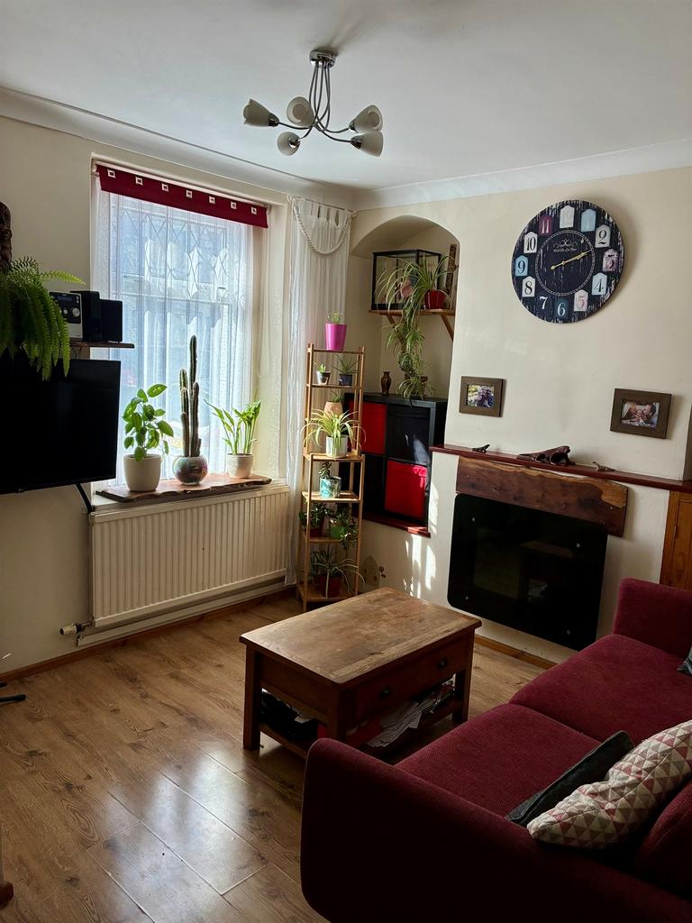 House in Cardiff - More