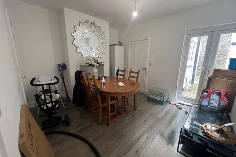 2 bedroom end of terrace house for sale, 97 West Malvern Road, Malvern, WR14 4NG
