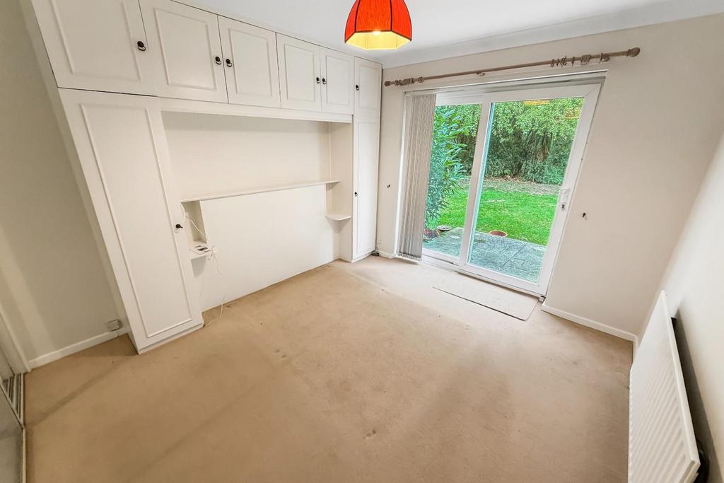 Apartment in Leeds, Wigton Moor, Roundhay - View 5