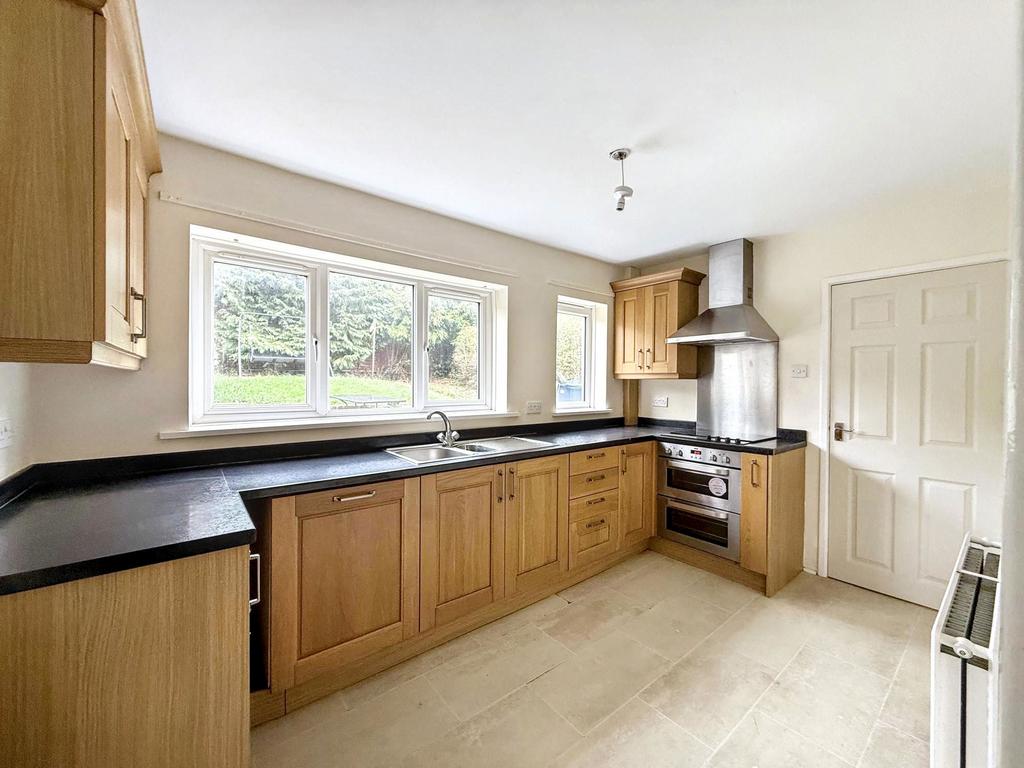 House in Newcastle upon Tyne - View 2