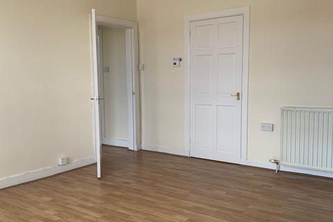 2 bedroom flat to rent, Glenbervie Road, Torry, Aberdeen, AB11
