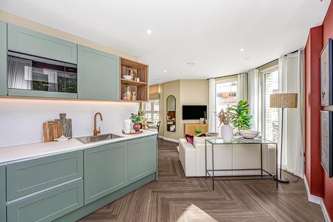3 bedroom flat for sale, Twyford Abbey Road, London, NW10