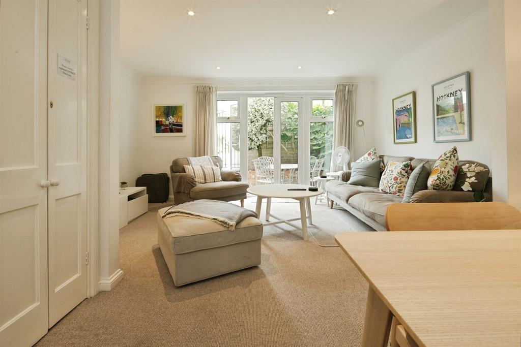 House in Brighton - View 5