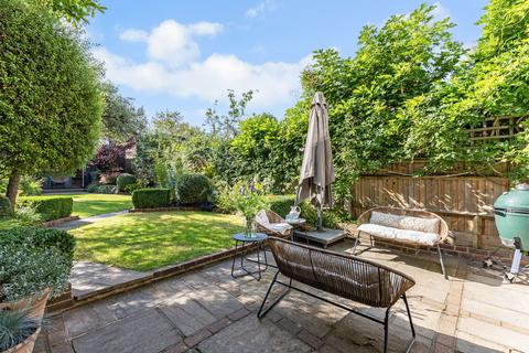 5 bedroom semi-detached house for sale, Woodwarde Road, London, SE22