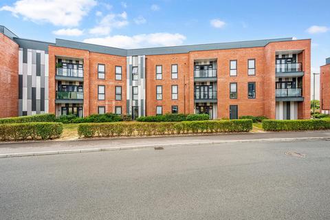 2 bedroom flat for sale, Cashmere Drive, Andover