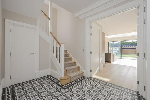 4 bedroom semi-detached house for sale, Matham Road, East Molesey, KT8