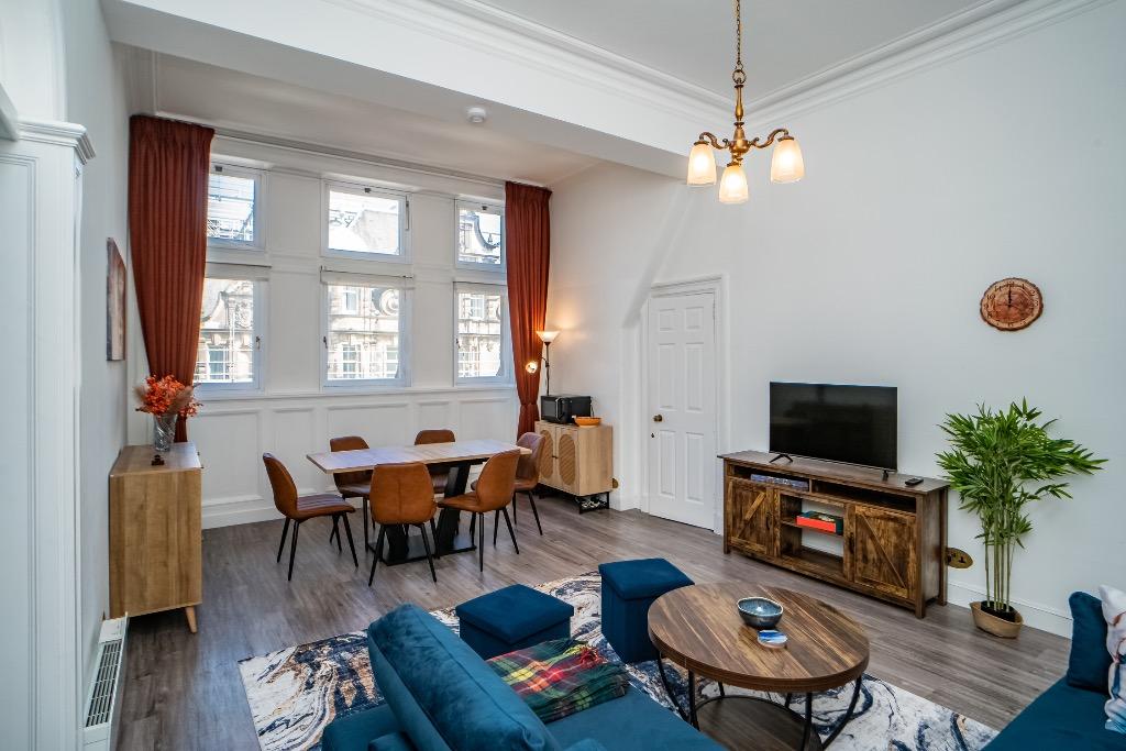 Apartment in Edinburgh - View 3