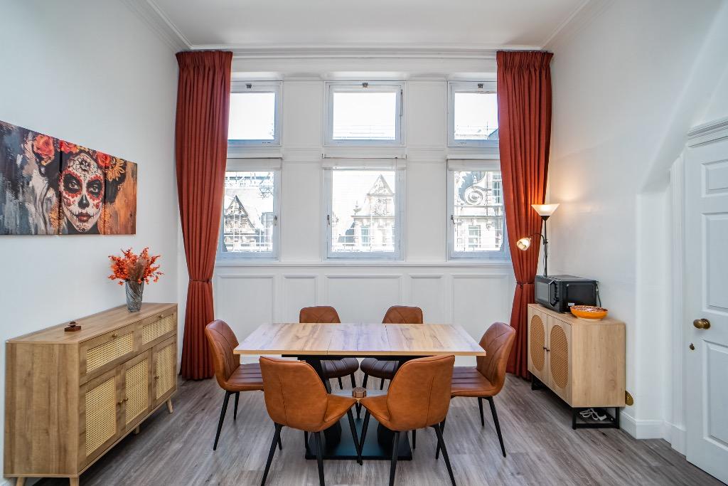 Apartment in Edinburgh - View 5