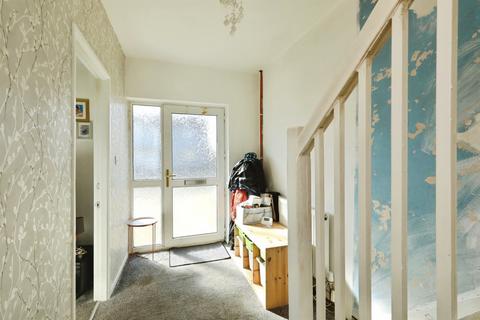 3 bedroom semi-detached house for sale, Keswick Road, Worksop